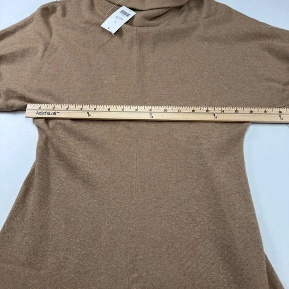 Banana Republic Sweater Dress Size Medium Wool Cashmere Turtleneck Tan
*Read* - Picture 8 of 9